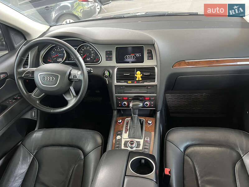 Внедорожник / Кроссовер Audi Q7 2015 в Львове