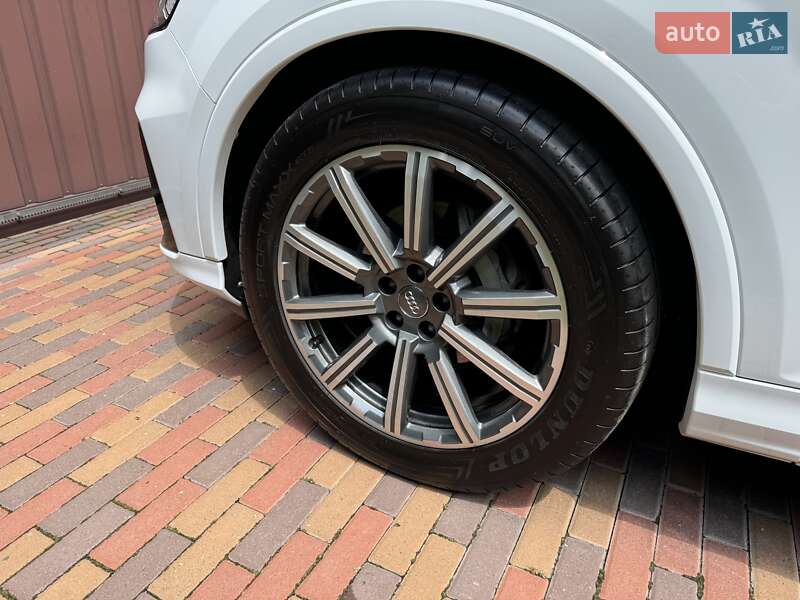 Внедорожник / Кроссовер Audi Q7 2020 в Киеве фото 18 Внедорожник / Кроссовер Audi Q7 2020 в Киеве