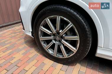 Внедорожник / Кроссовер Audi Q7 2020 в 