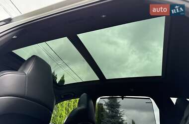 Внедорожник / Кроссовер Audi Q7 2020 в 
