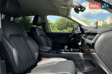 Внедорожник / Кроссовер Audi Q7 2017 в 