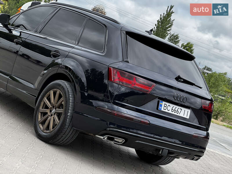 Внедорожник / Кроссовер Audi Q7 2016 в Львове