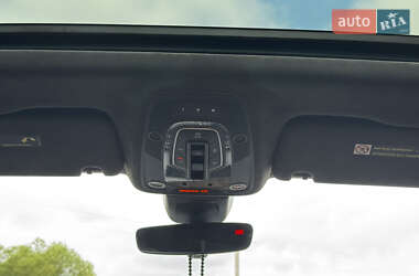 Внедорожник / Кроссовер Audi Q7 2016 в 