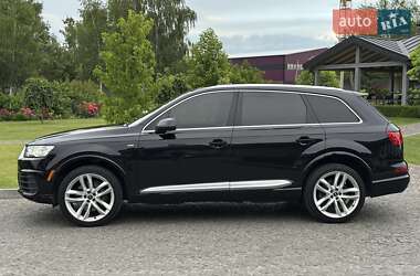 Внедорожник / Кроссовер Audi Q7 2017 в 