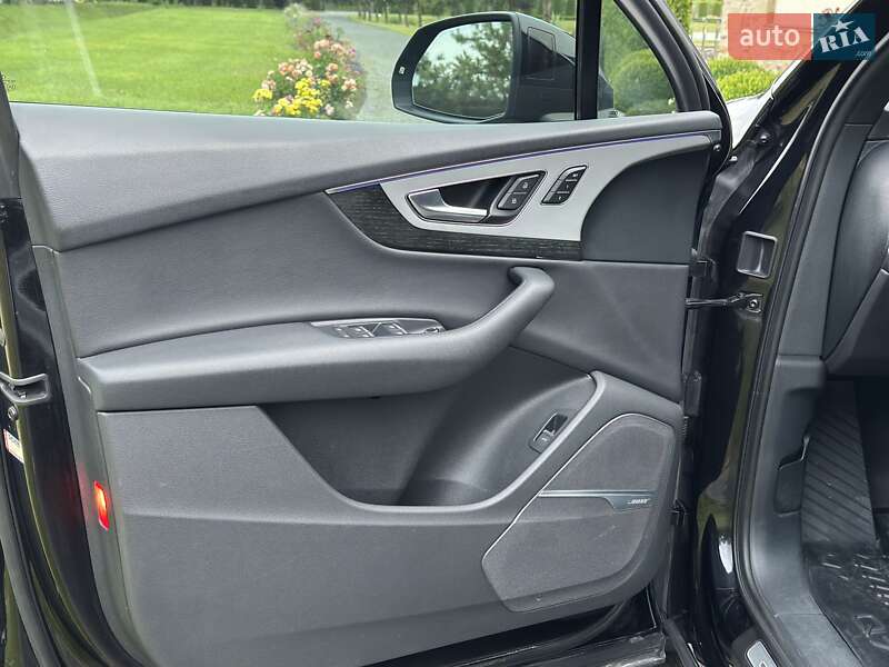 Внедорожник / Кроссовер Audi Q7 2017 в Львове фото 64 Внедорожник / Кроссовер Audi Q7 2017 в Львове