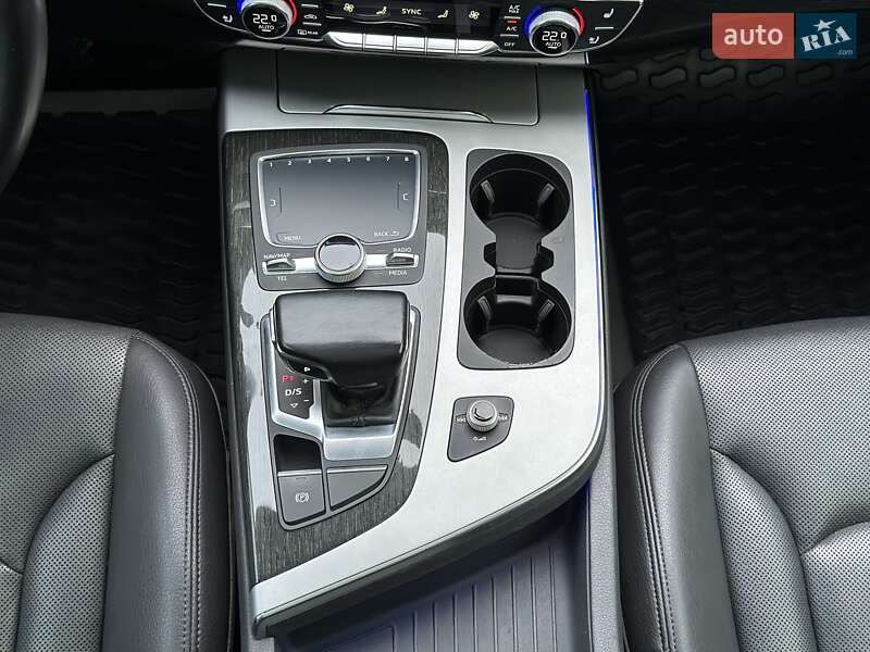 Внедорожник / Кроссовер Audi Q7 2017 в Львове фото 133 Внедорожник / Кроссовер Audi Q7 2017 в Львове