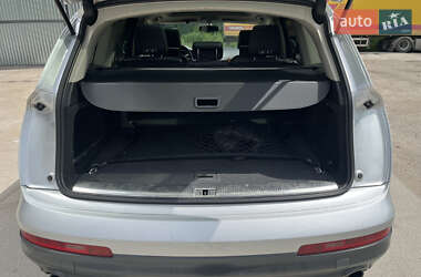 Внедорожник / Кроссовер Audi Q7 2013 в 