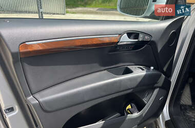 Внедорожник / Кроссовер Audi Q7 2013 в 