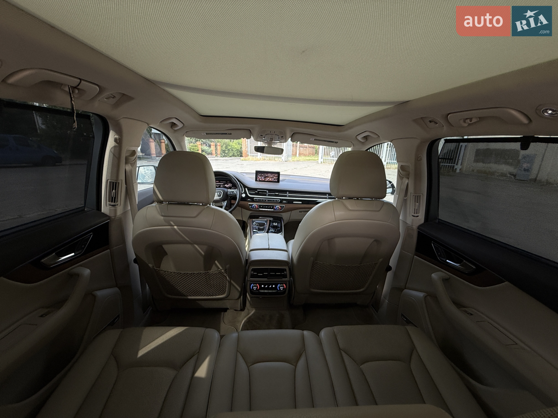 2016 Audi Q7 - мініатюра 18