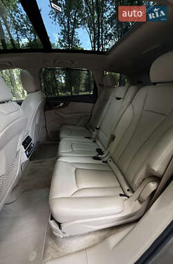 Внедорожник / Кроссовер Audi Q7 2016 в Виннице