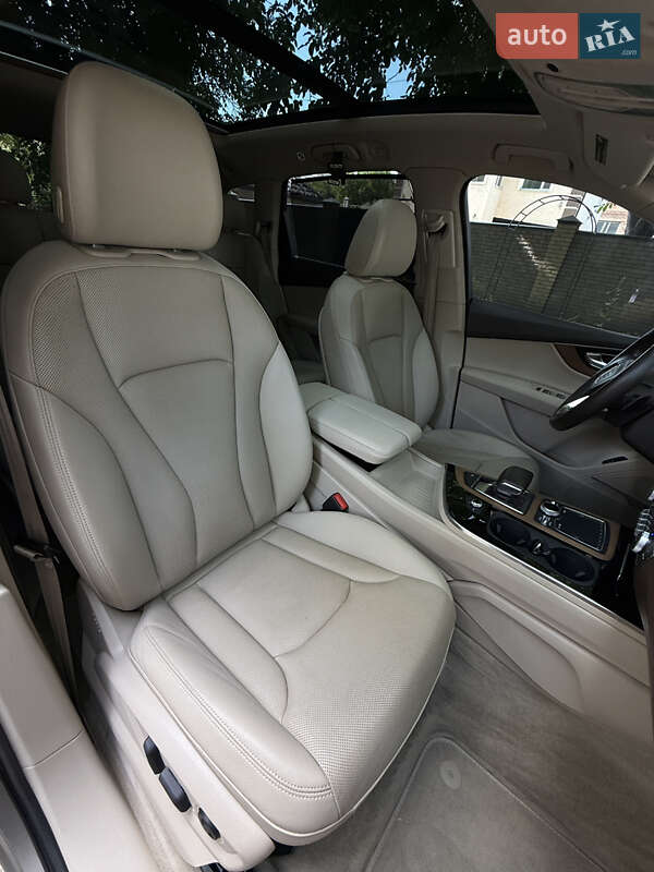 Внедорожник / Кроссовер Audi Q7 2016 в Виннице