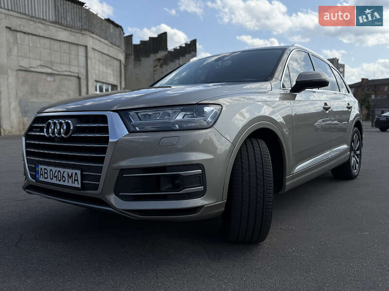 Внедорожник / Кроссовер Audi Q7 2016 в Виннице