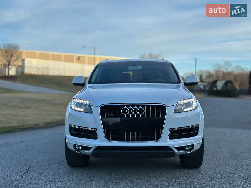 Позашляховик / Кросовер Audi Q7 2014 в Вінниці