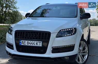 Внедорожник / Кроссовер Audi Q7 2013 в 