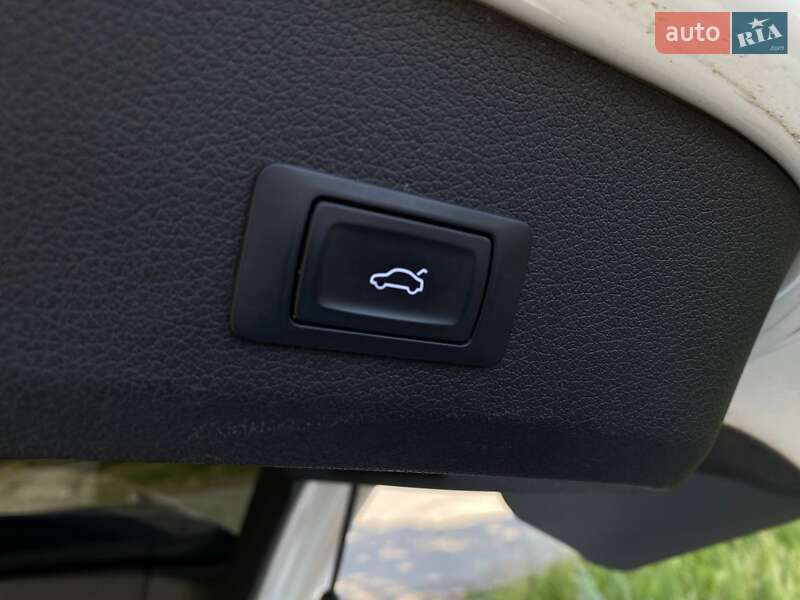 Внедорожник / Кроссовер Audi Q7 2013 в Днепре