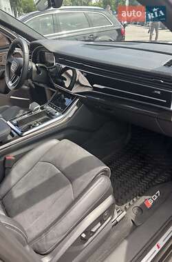Внедорожник / Кроссовер Audi Q7 2024 в 