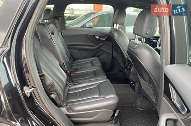 Внедорожник / Кроссовер Audi Q7 2018 в 
