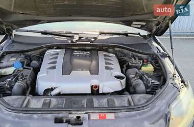 Внедорожник / Кроссовер Audi Q7 2008 в 