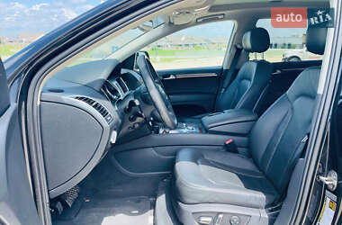 Внедорожник / Кроссовер Audi Q7 2014 в 