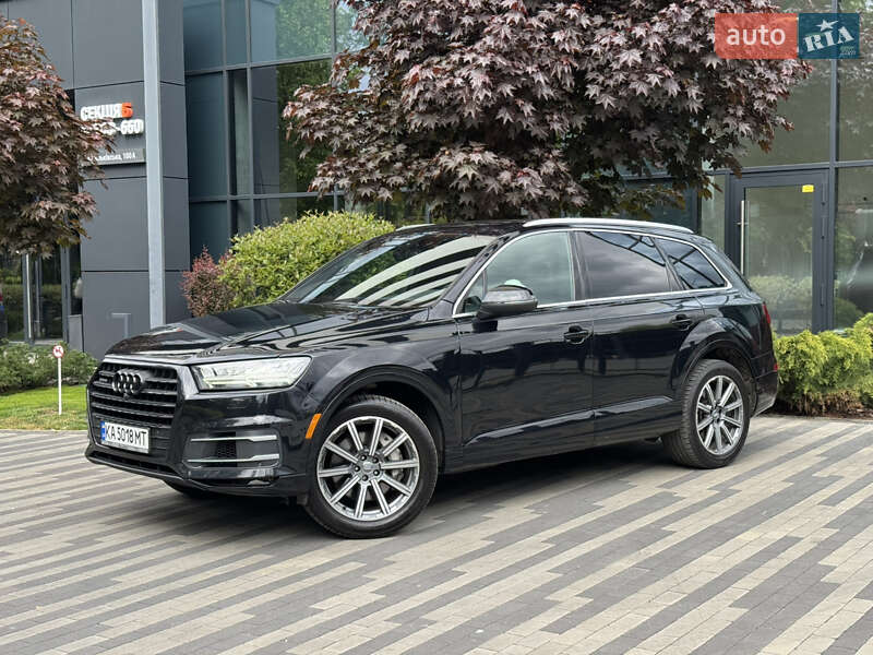 Внедорожник / Кроссовер Audi Q7 2018 в Киеве