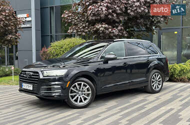 Внедорожник / Кроссовер Audi Q7 2018 в 