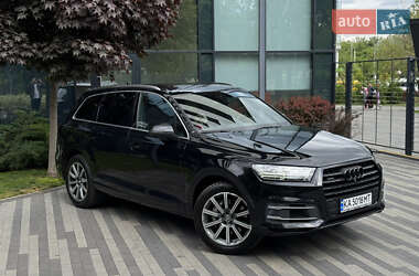 Внедорожник / Кроссовер Audi Q7 2018 в 