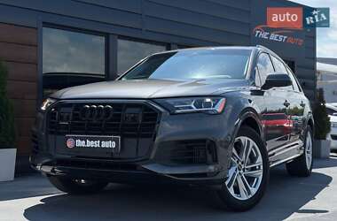 Внедорожник / Кроссовер Audi Q7 2022 в 