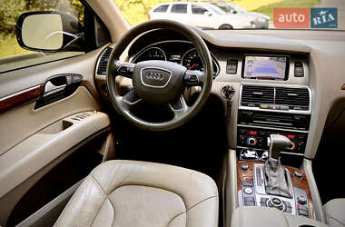 Внедорожник / Кроссовер Audi Q7 2012 в 