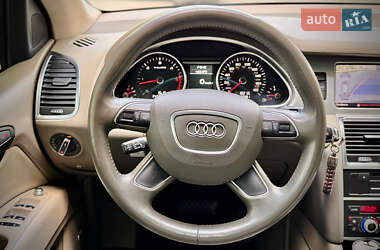 Внедорожник / Кроссовер Audi Q7 2012 в 