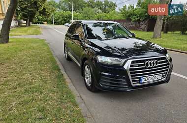Внедорожник / Кроссовер Audi Q7 2016 в 