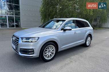 Внедорожник / Кроссовер Audi Q7 2015 в Киеве