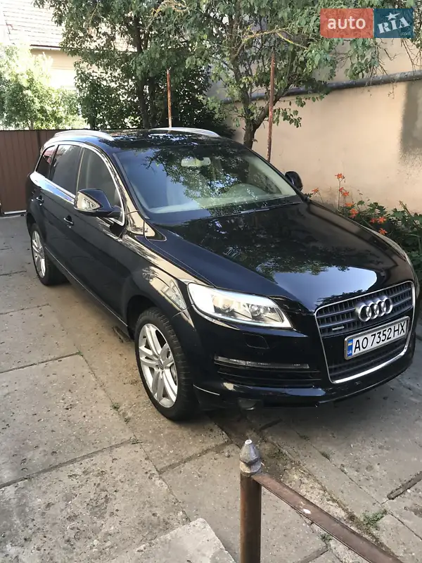 Audi Q7