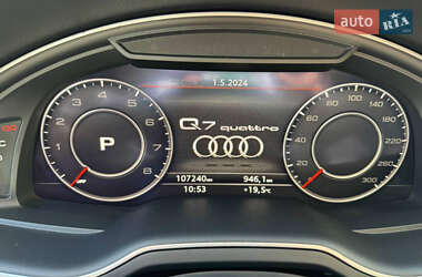 Внедорожник / Кроссовер Audi Q7 2017 в 