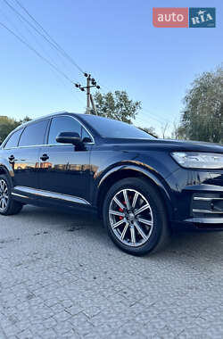 Внедорожник / Кроссовер Audi Q7 2016 в Харькове