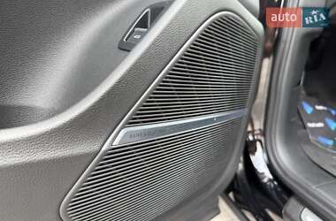 Внедорожник / Кроссовер Audi Q7 2022 в 