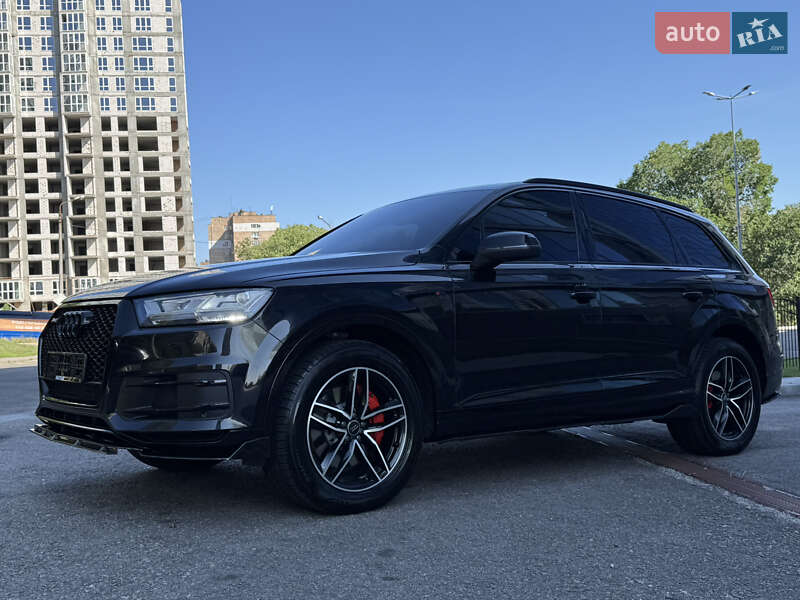 Внедорожник / Кроссовер Audi Q7 2016 в Запорожье