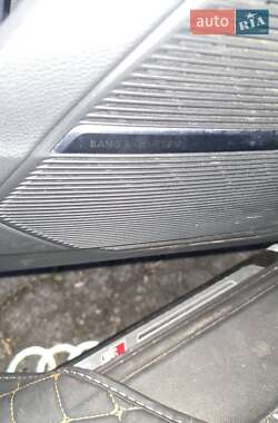 Внедорожник / Кроссовер Audi Q7 2021 в 