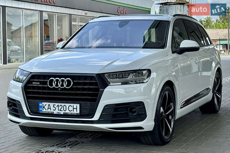 Внедорожник / Кроссовер Audi Q7 2016 в Житомире
