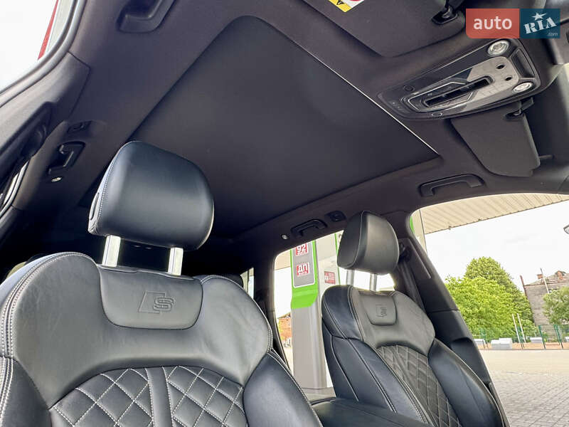 Внедорожник / Кроссовер Audi Q7 2016 в Житомире