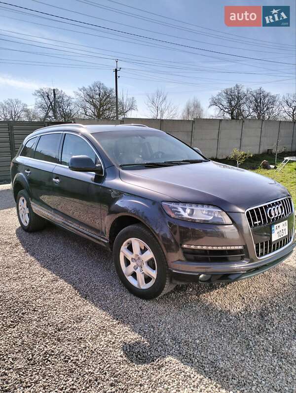 Внедорожник / Кроссовер Audi Q7 2011 в Житомире