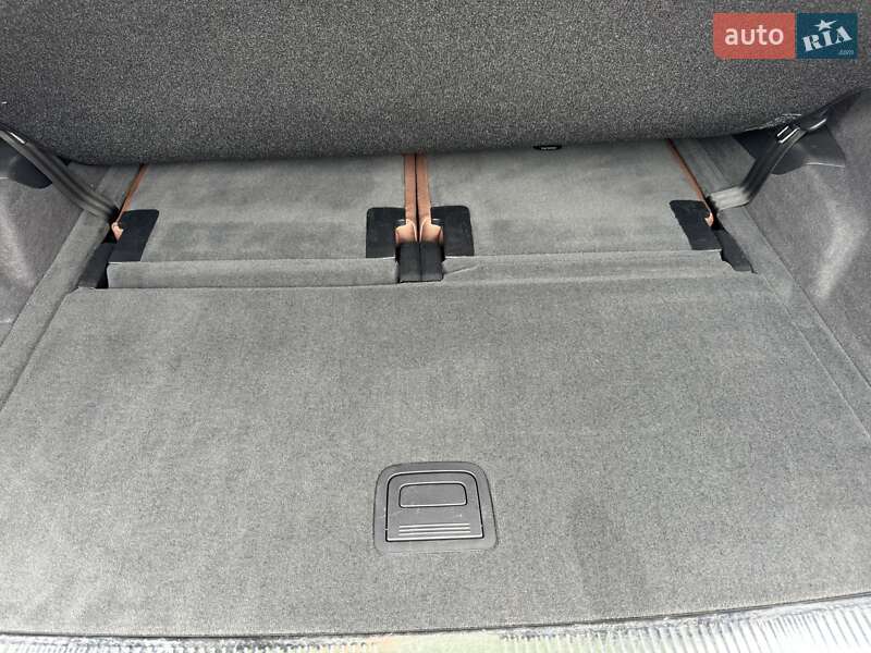 Позашляховик / Кросовер Audi Q7 2018 в Дніпрі