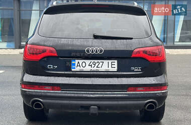 Внедорожник / Кроссовер Audi Q7 2013 в 
