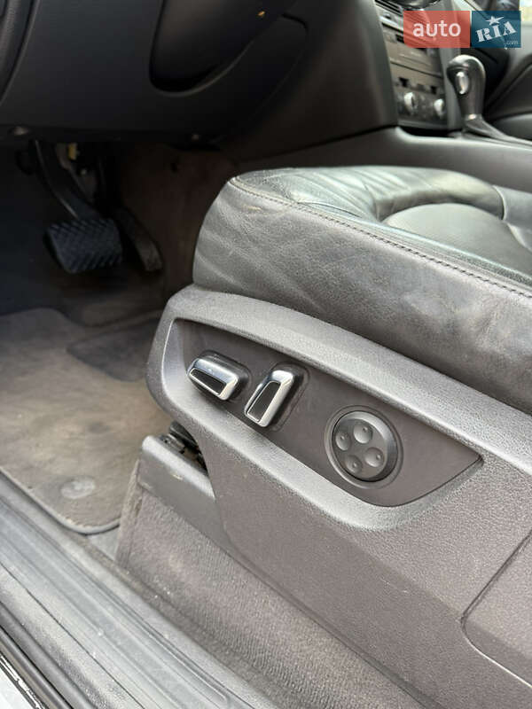 Внедорожник / Кроссовер Audi Q7 2011 в Киеве