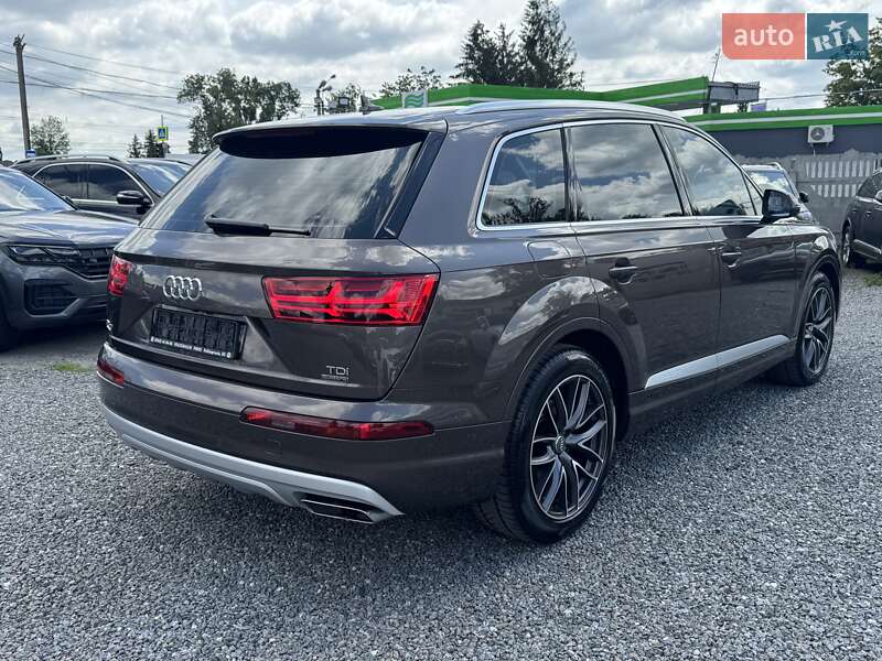 Внедорожник / Кроссовер Audi Q7 2015 в Тернополе