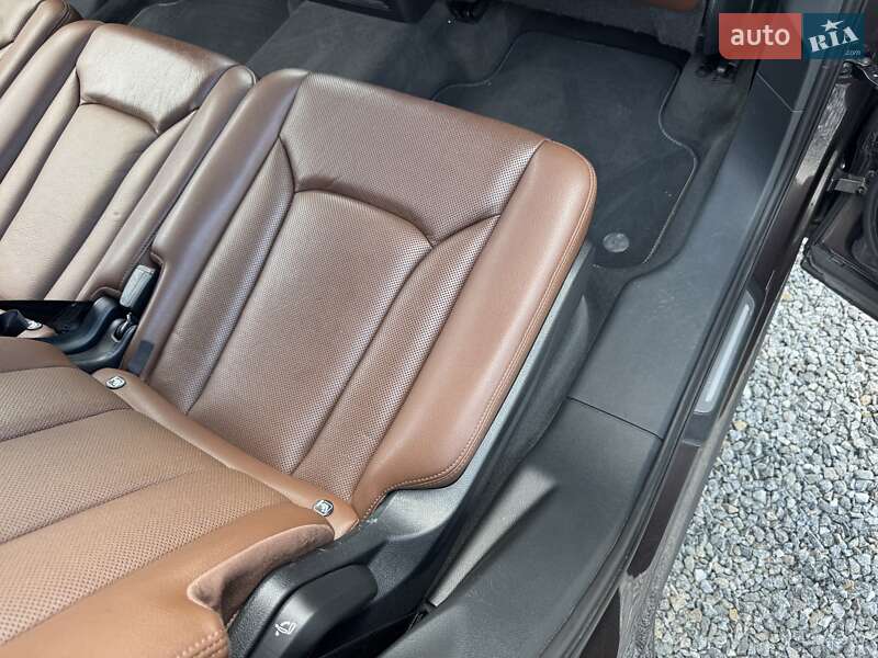 Внедорожник / Кроссовер Audi Q7 2015 в Тернополе