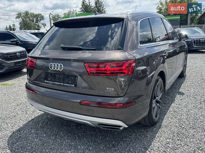 Внедорожник / Кроссовер Audi Q7 2015 в Тернополе