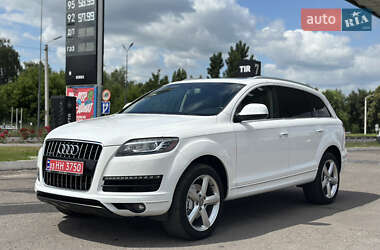 Внедорожник / Кроссовер Audi Q7 2012 в 