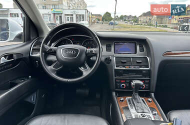 Внедорожник / Кроссовер Audi Q7 2012 в 