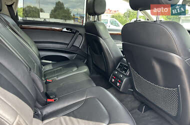 Внедорожник / Кроссовер Audi Q7 2012 в 