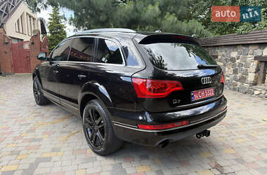 Внедорожник / Кроссовер Audi Q7 2010 в 